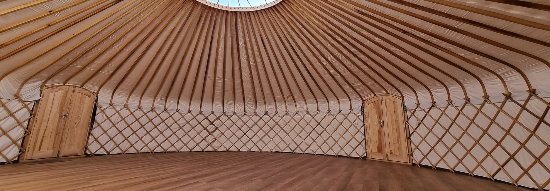 deverwondering-slider-yurt-1